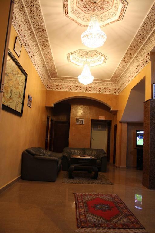 Hotel Amsterdam Ouarzazate Exteriör bild